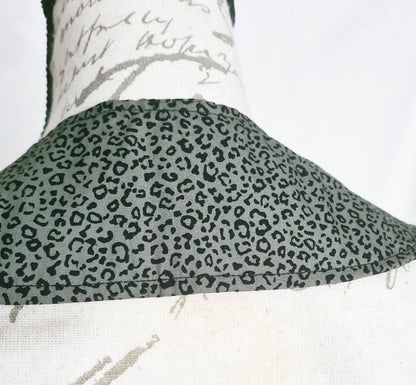 The Collar - Mini Leopard Print