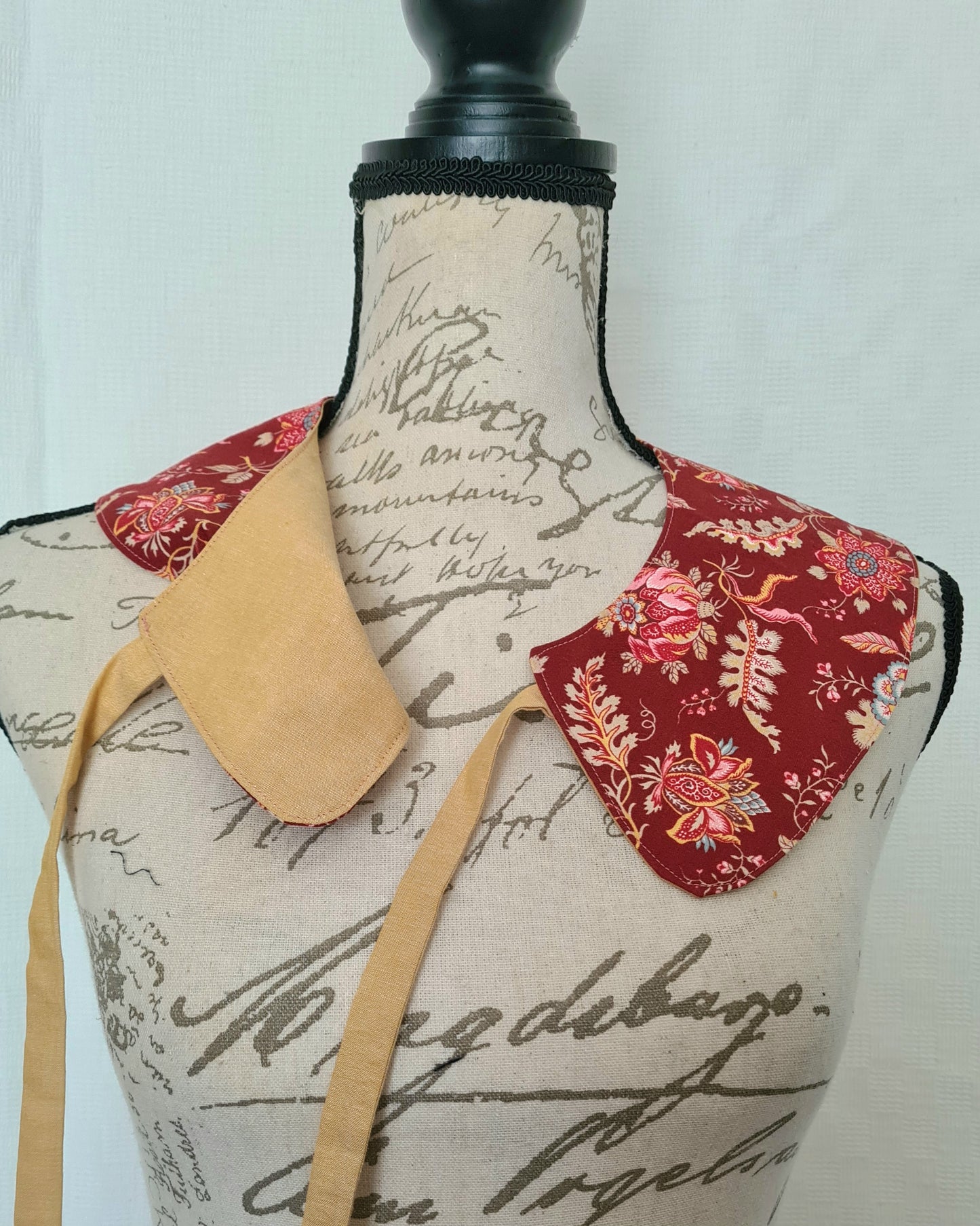 The Collar: Oriental Flower - Limited Edition Fabric Waste Busting One Off Piece!